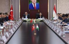Bakan Işıkhan, Tacikistan'da