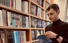 Umut Furkan Çakır’a Mavi Kuş Edebiyat Ödülü: Okurların Oylarıyla Gelen Büyük Onur