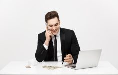 İcra Takip Süreçlerinde Faiz Uygulamaları: Bilmeniz Gereken Tüm Detaylar