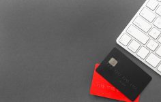 Kredi Kartı Kullanıcıları İçin Hayati Bir İnceleme: Dönem Sonu Tarihi Değişikliği Neden Önemli ve Nelere Dikkat Etmeli?