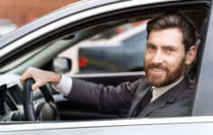 Yeni Sürücüler İçin Geçiş Süreci: Aday Sürücülük Sistemi ve Bilinmesi Gerekenler