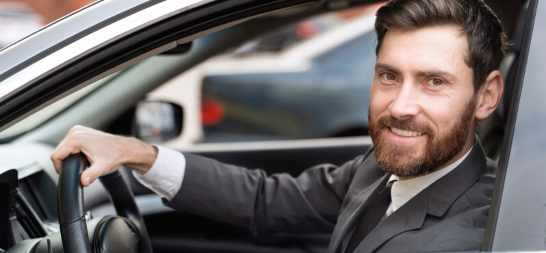 Yeni Sürücüler İçin Geçiş Süreci: Aday Sürücülük Sistemi ve Bilinmesi Gerekenler